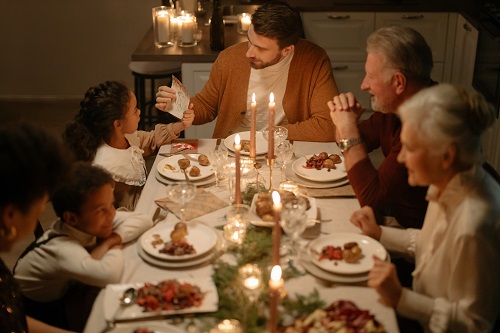 mesa de natal com família