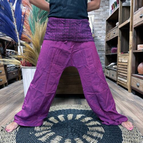 calças para yoga pescador com mantra de mandala roxo