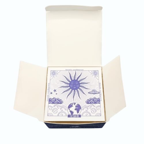 Velas aromáticas com flores e pedras - prosperidade